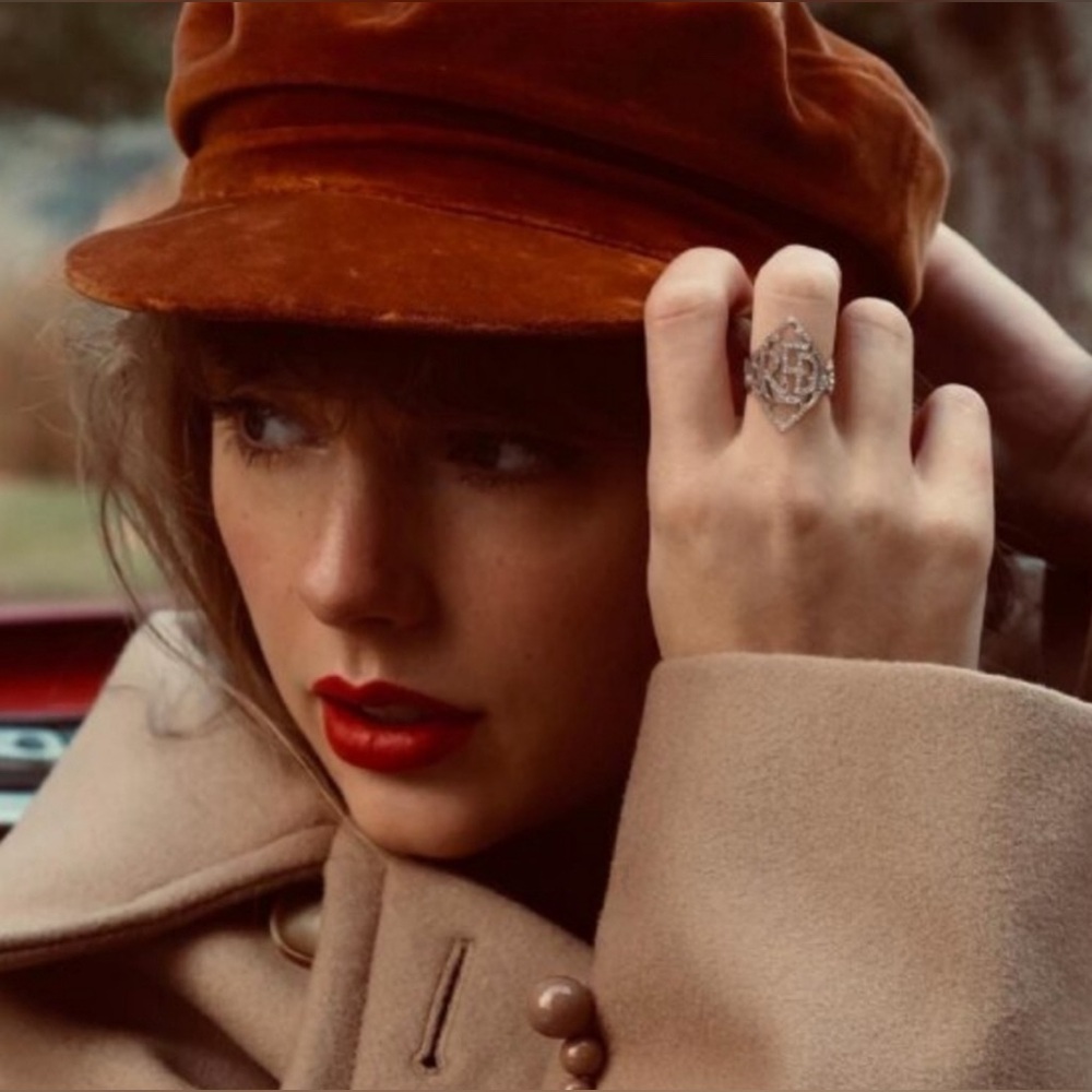 Authentic Red (Taylor’s Version) Ring Limited Edition